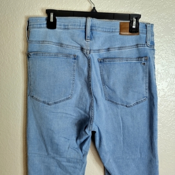 Madewell Cali Demi-Boot Jeans in Connolly Wash: Coolmax Denim Edition sz 30 - Picture 7 of 8